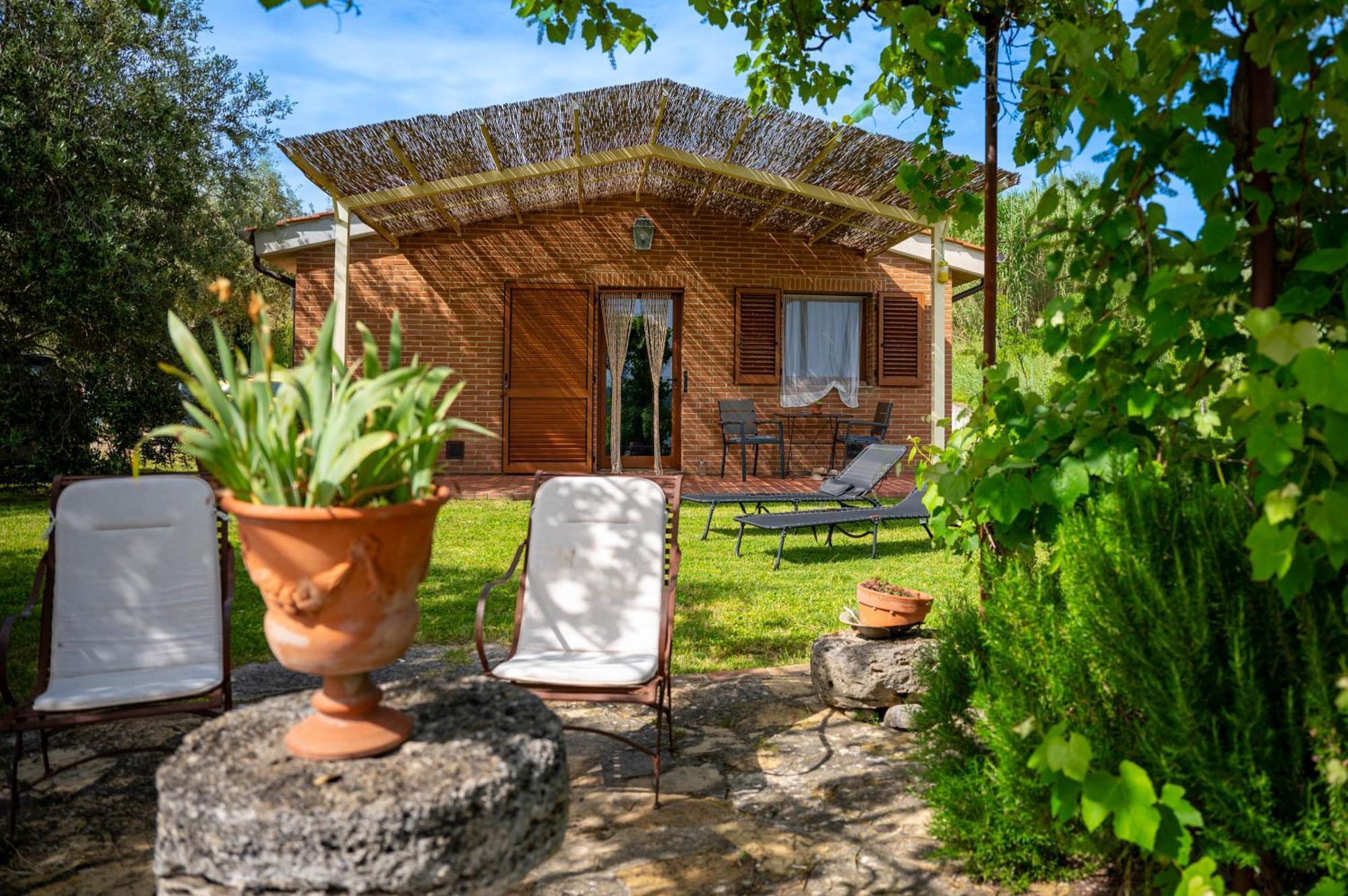Agriturismo Poggio Antico Binami Екстериор снимка
